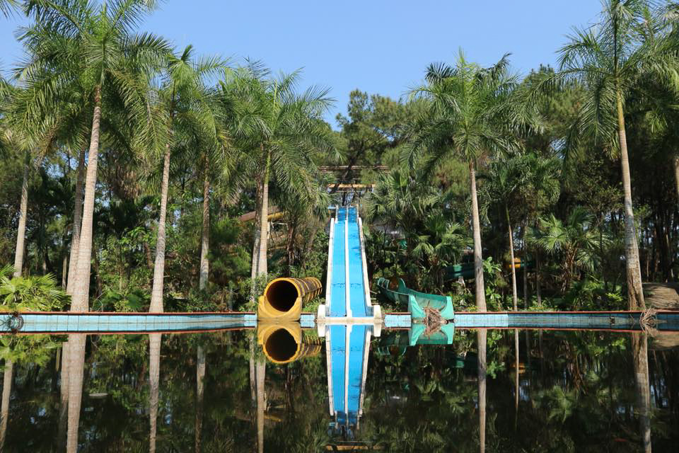 Hue - Thuy Thien Lake waterpark