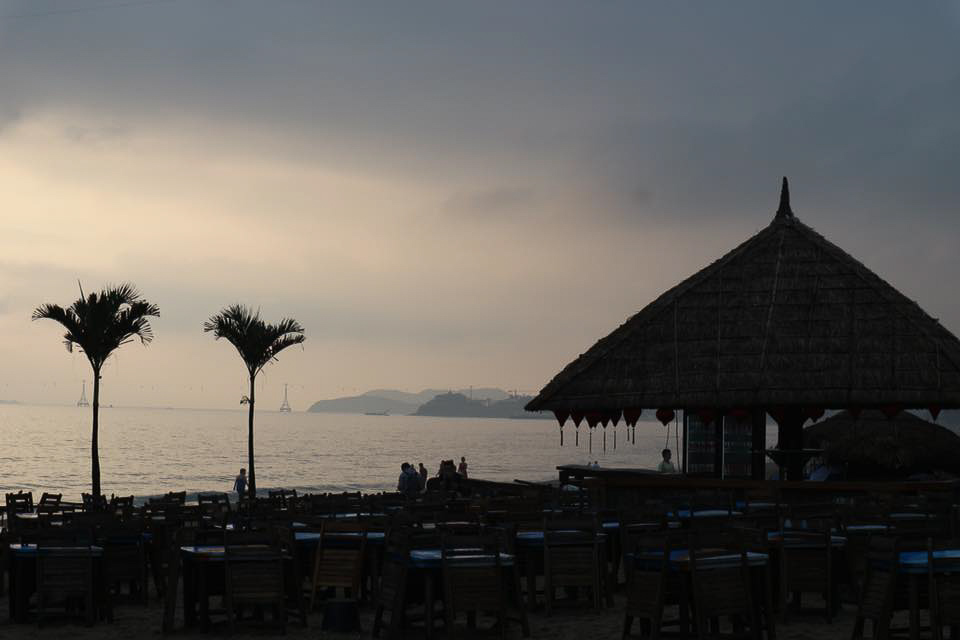 Nha Trang strand ved daggry